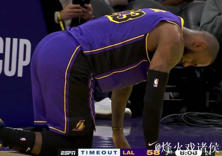 詹姆斯29分浓眉仅8分 热火大胜湖人41分创纪录 詹姆斯29分浓眉仅8分 热火大胜湖人41分创纪录